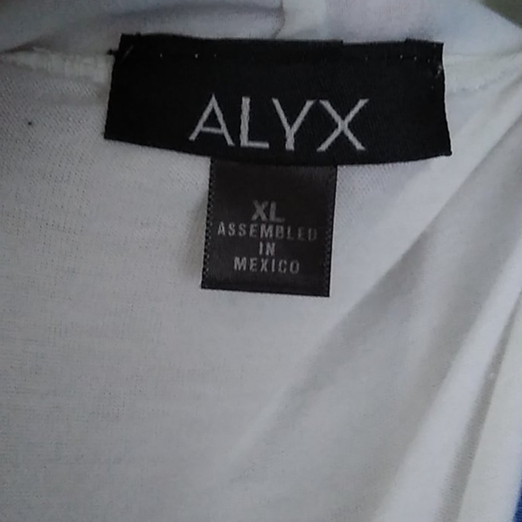 Cardigan - Picture 6 of 7